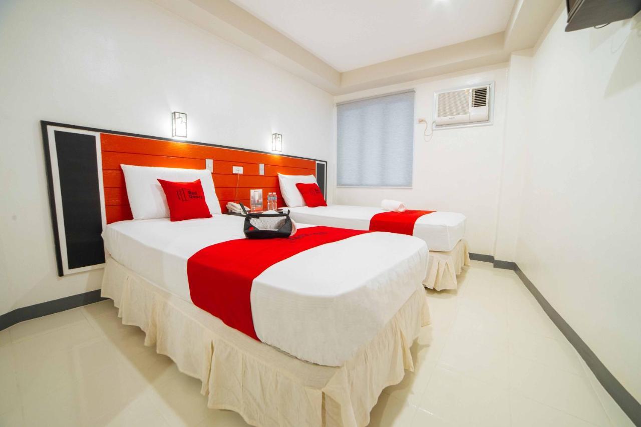 Reddoorz Plus Near San Pedro Cathedral Davao City Exteriér fotografie